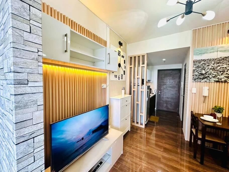 Classy Modern Haven 1br Air Makati