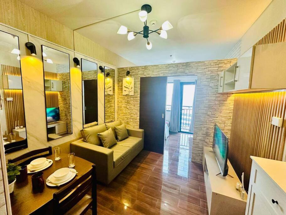 Classy Modern Haven 1br Air Makati Apartment *