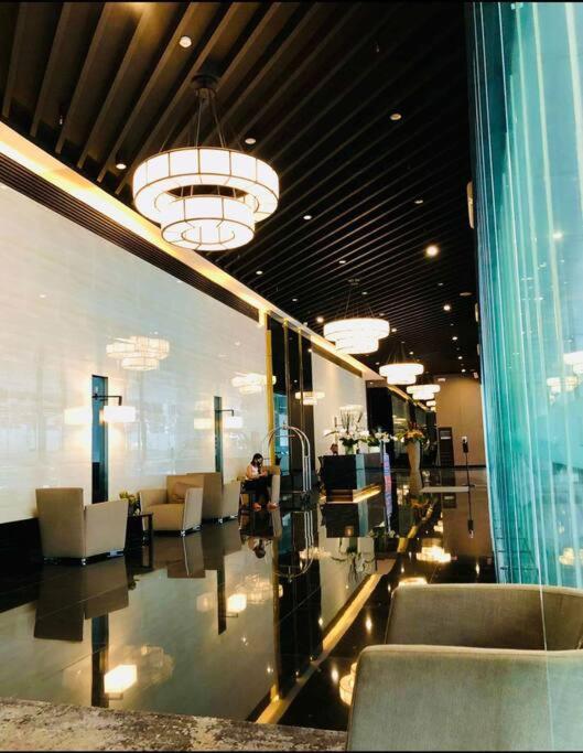 Classy Modern Haven 1br Air Makati